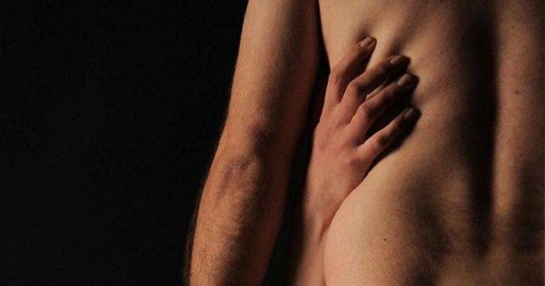 अच्छी सेक्स लाइफ़ आपकी सेहत के लिए ही नहीं, बल्कि करियर के लिए भी फ़ायदेमंद है