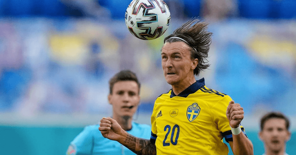 स्टडी के अनुसार, फ़ुटबॉलर्स में बढ़ रहा है डिमेंशिया का ख़तरा, यहां पढ़िए इससे बचने के 7 उपाय