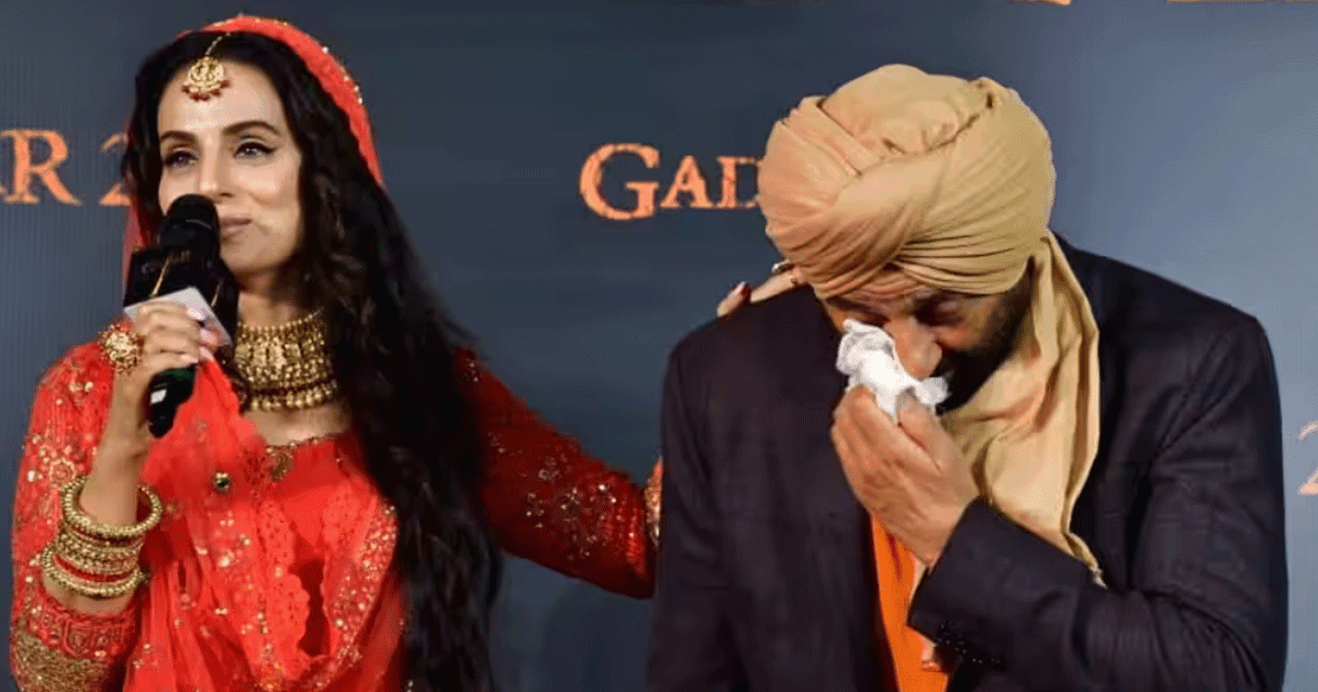 आख़िर क्यों Gadar की रिलीज़ से पहले मूवी को मिला था ‘गटर’ का टैग? Ameesha Patel ने किया ख़ुलासा