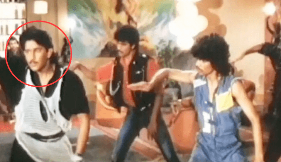 पहचान कौन! घर-घर जाकर बेची लिपस्टिक व नेल पॉलिश, फ़िल्मों में आजमाया हाथ तो बन गया स्टार