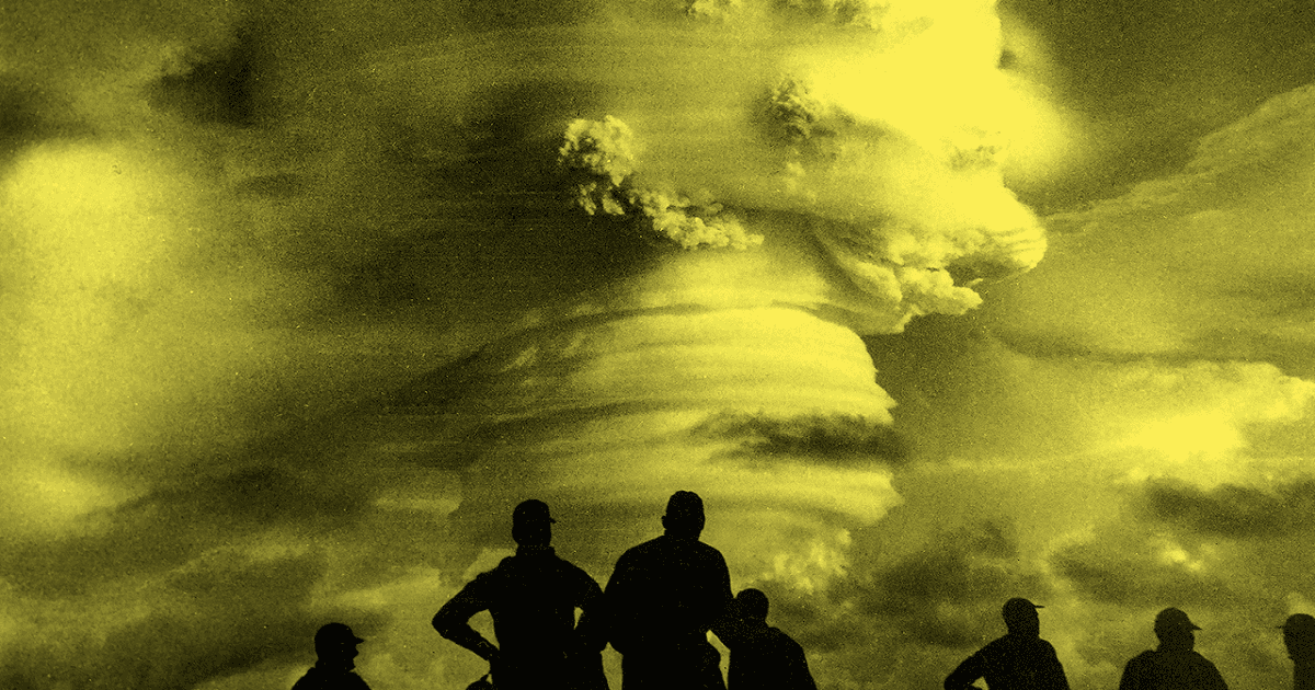 जब इंसानों की पूरी आबादी पर छा गया था तबाही का ख़तरा, धरती पर बचे थे महज़ 1,280 लोग