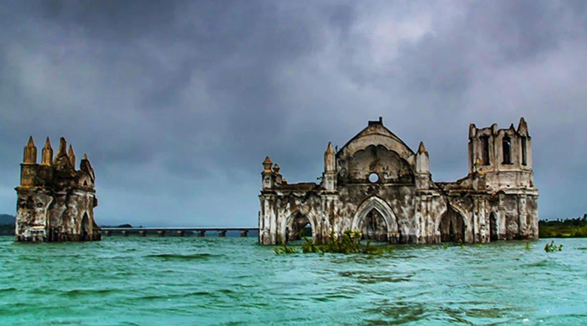 शेट्टीहल्ली रोज़री चर्च: भारत का इकलौता तैरता हुआ चर्च, जो मॉनसून में पानी में डूब जाता है