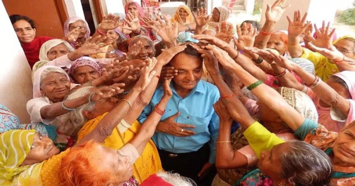 अरविंद गोयल: यूपी का वो बिज़नेसमैन जिसने ग़रीब और बेसहारा लोगों को दान कर दी 600 करोड़ की संपत्ति