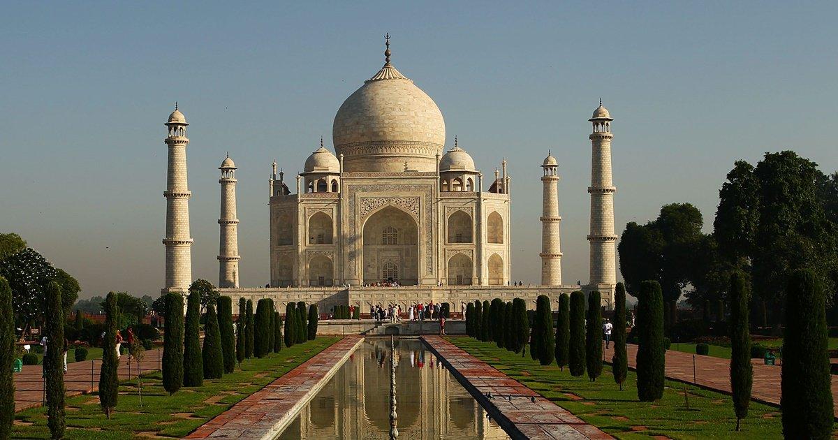 Taj Mahal Controversy: पढ़िए ताजमहल के अंदर बंद 22 कमरों के रहस्य और बवाल के पीछे की कहानी