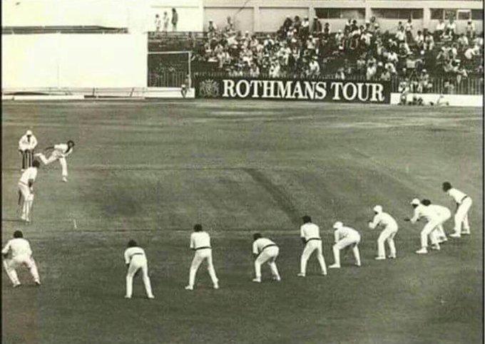 क्रिकेट इतिहास की वो सुनहरी तस्वीर जब स्लिप में खड़े थे 9 खिलाड़ी, इसकी असल सच्चाई हैरान कर देगी