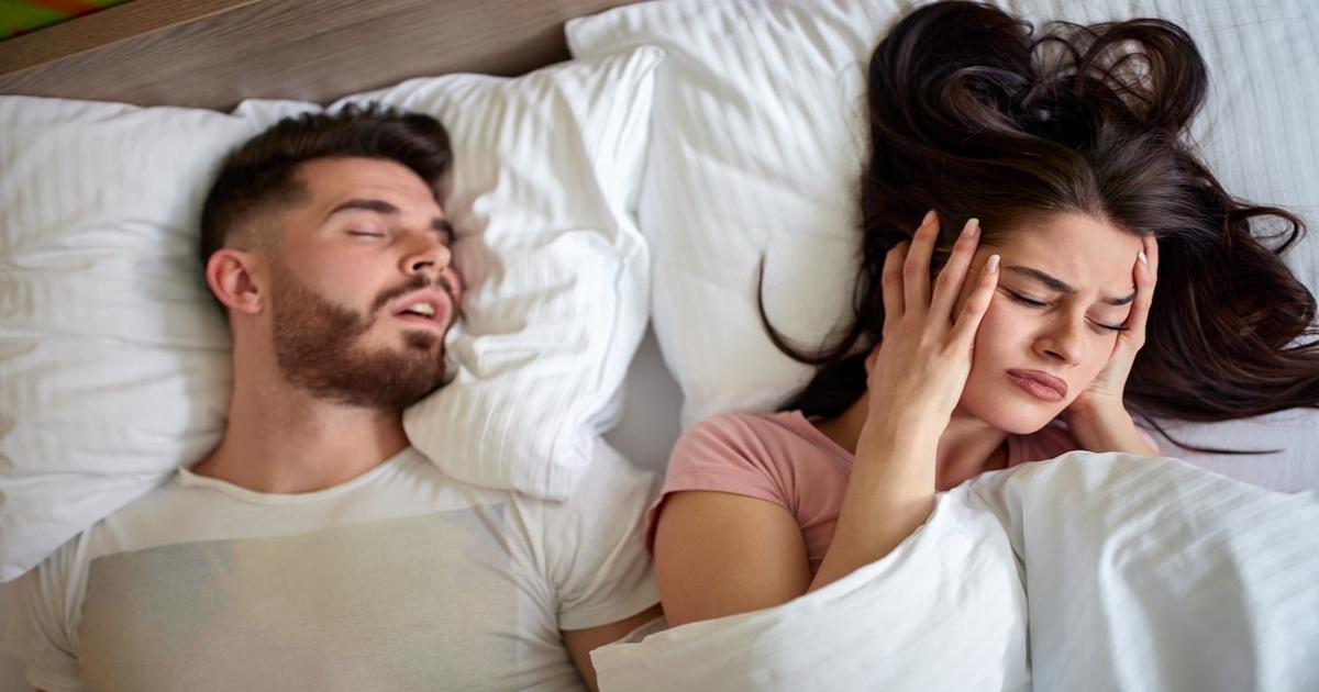 Snoring Remedies: खर्राटे की समस्या हो सकती है छूमंतर, आज़माकर देखिए ये 10 घरेलू उपाय